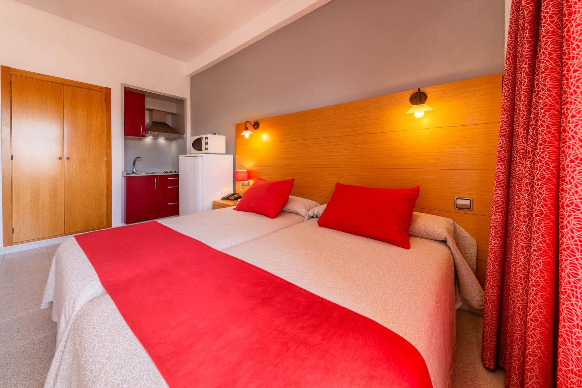 קן פסטייה Apartamentos Isla Del Sol מראה חיצוני תמונה